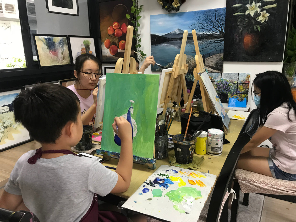 Past Art Camp session, student at work